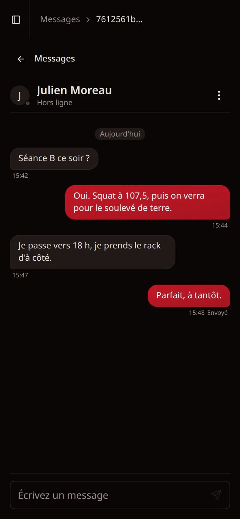 Écran de messagerie dans Eskeno : conversation avec Julien Moreau qui propose de faire la séance B ensemble ce soir.